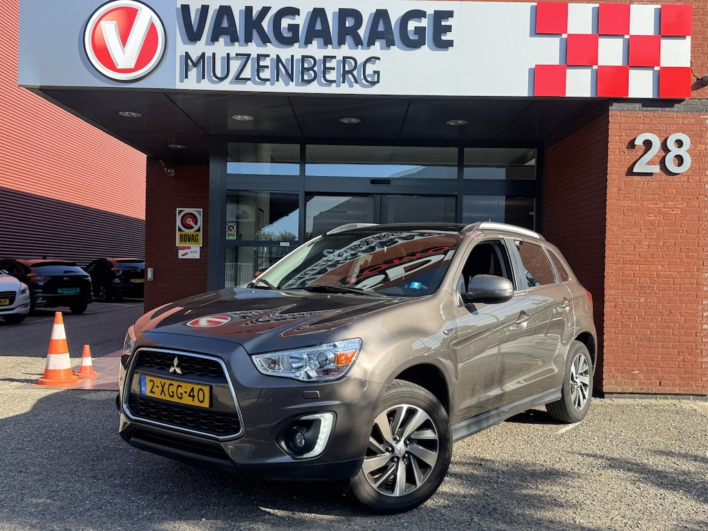 Mitsubishi ASX 1.6 Cleartec Intense+ // NAVI // CAMERA // TREKHAAK // CLIMA // CRUISE //