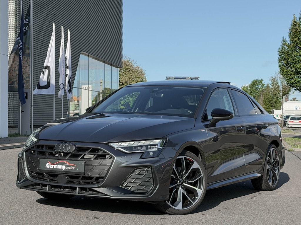 Audi A3 Limousine 35TFSI S-Lne 150pk Pano 19-Inch M-Led RS-Zetels Sfeerverl Navi Priveglas