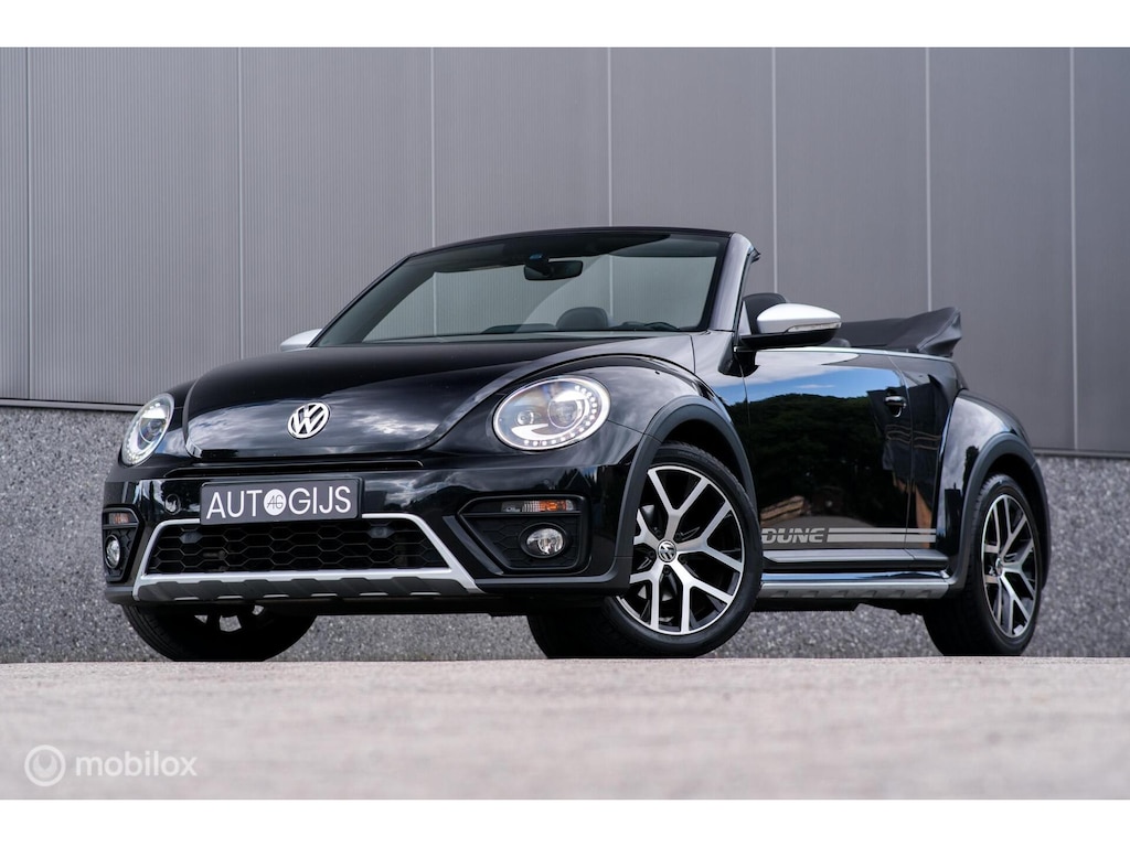 Volkswagen Beetle Cabriolet 1.4 TSI Dune | Camera | Leder | LED | Xenon | PDC | Vol opties | Bluetooth | rijklaar |