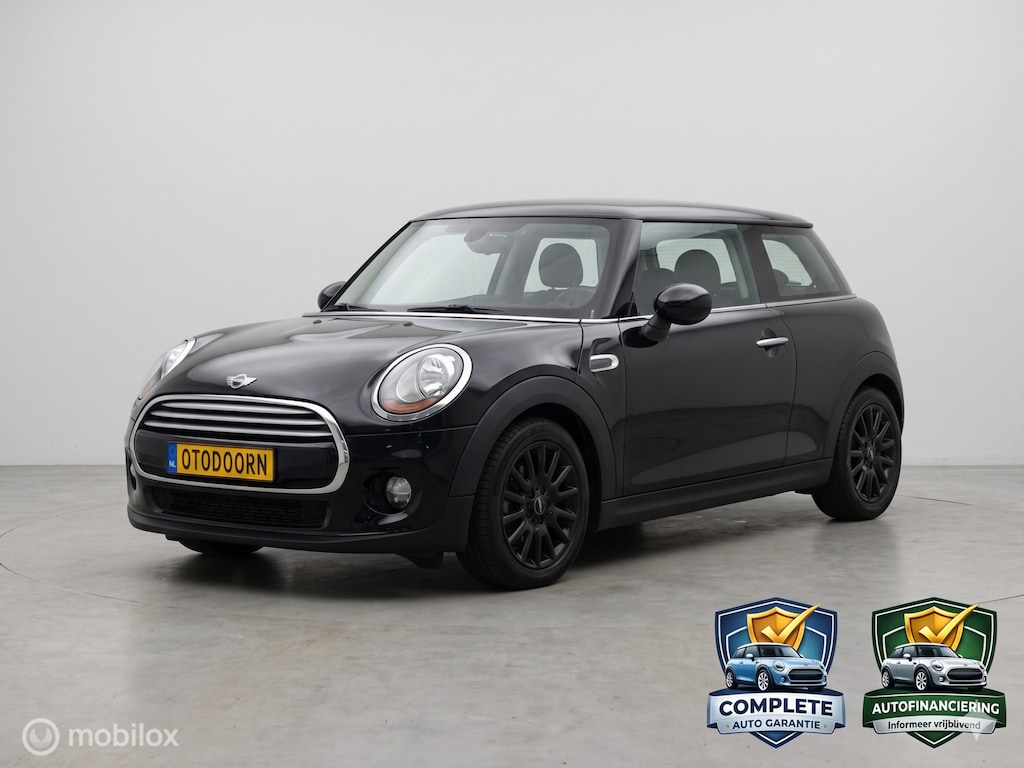 MINI Cooper Mini 1.5 Business Zwarte 16"velgen, nwe staat