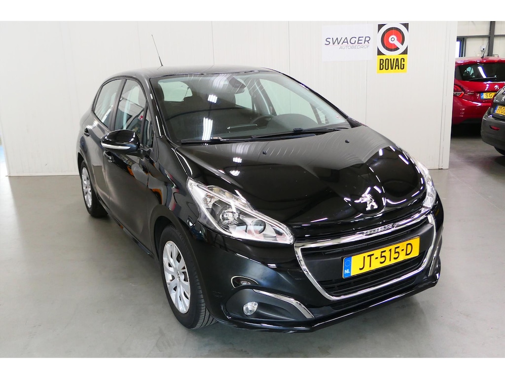 Peugeot 208 1.2 Puretech 82pk 5D Blue Lease