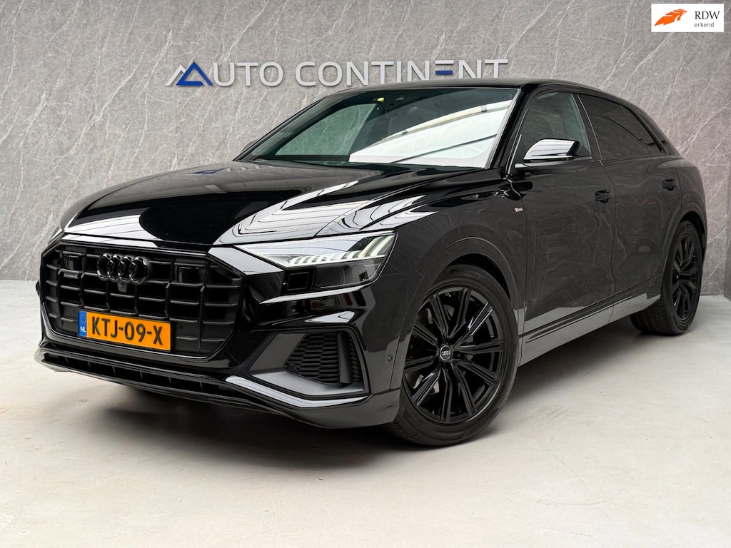 Audi Q8 55 TFSI quattro S-Line / Dealer Onderhouden / Luchtvering