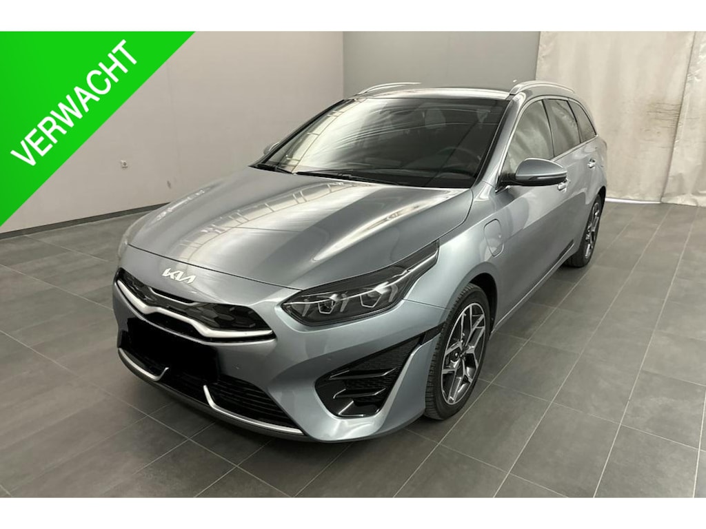 Kia Ceed Sportswagon 1.6 GDI PHEV ExecutiveLine | 10 jaar garantie, Stoelventilatie, Elektr. stoel, Digitaal Display, Leer, Elektr. achterklep, 1e eigenaar, 1300kg trekgewicht!