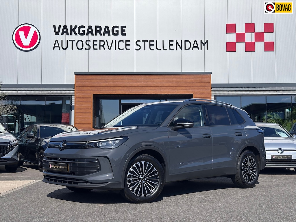Volkswagen Tiguan 1.5 eTSI DSG|360° Camera|Elektrische Trekhaak|Stoel/Stuur Verw|App-Connect