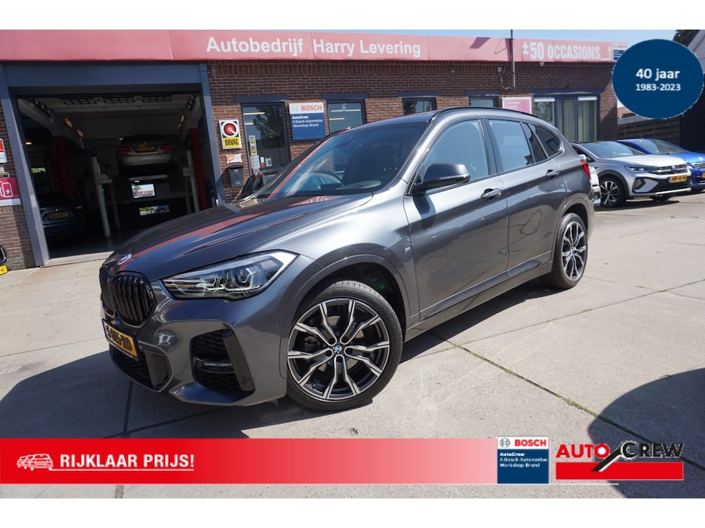 BMW X1 sDrive18i 140pk Aut Steptronic High Executive M Sport Panoramadak