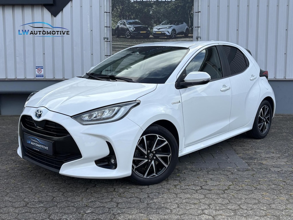 Toyota Yaris 1.5 Hybrid Dynamic | Keyless | LED | Full map navi | Stoelverwarming