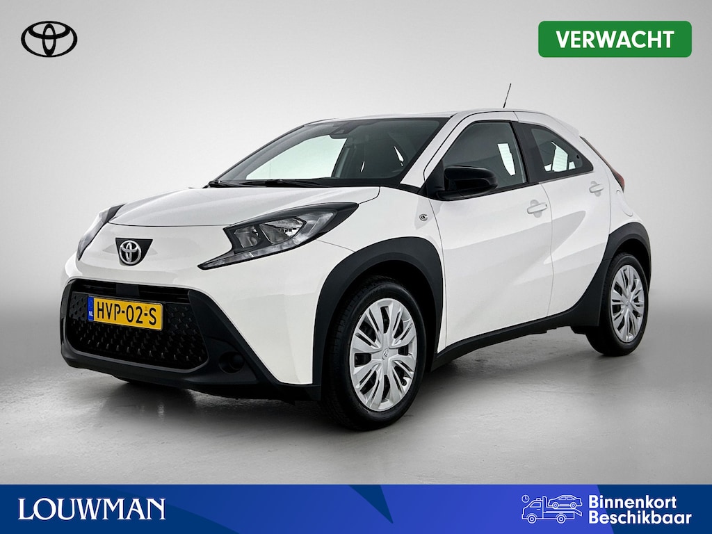 Toyota Aygo X 1.0 VVT-i MT Play | BTW voertuig | Apple CarPlay/Android Auto | Cruise Control Adaptive | Airco | Achteruitrijcamera | Elektrische ramen voor | elektrisch verstelbare spiegels |