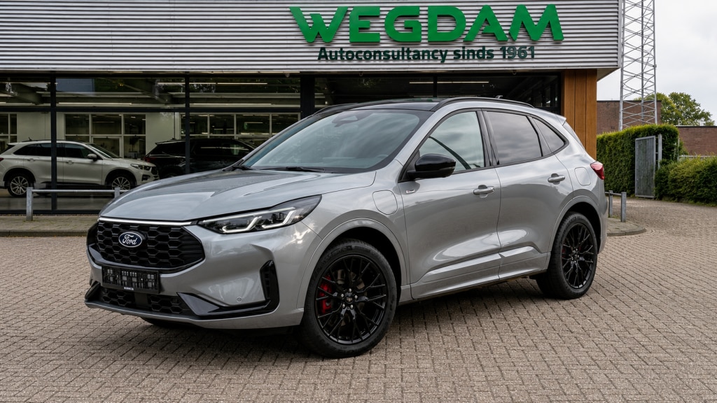 Ford Kuga 2.5 PHEV ST-LINE X 243pk / BLACK PACK / TREKHAAK