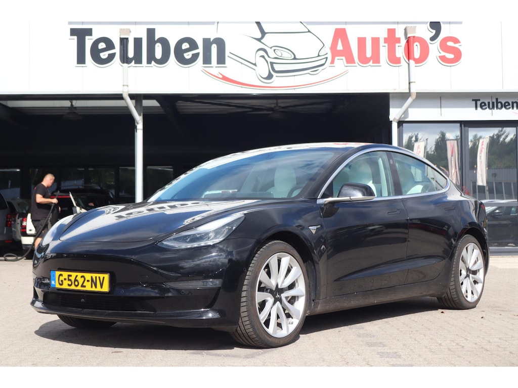 Tesla Model 3 Long Range AWD 75 kWh | SOH 89,4 % | Full Self-Driving computer 3 | Premium audio | Veel accessoires