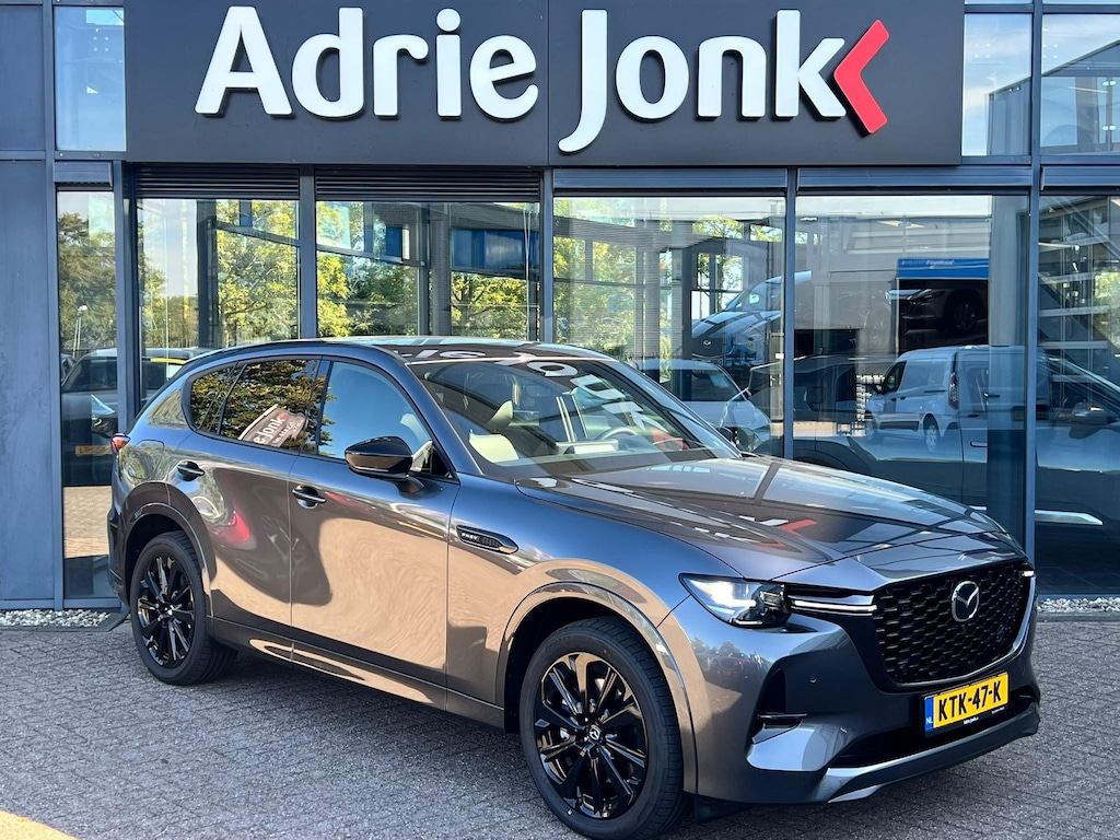 Mazda CX-60 2.5 e-SkyActiv PHEV Homura Plus | PANORAMA DAK | NIEUW 26km!!!! | 6 JR GARANTIE | € 14.000,- VOORDEEL | MEEST LUXE UITVOERING |