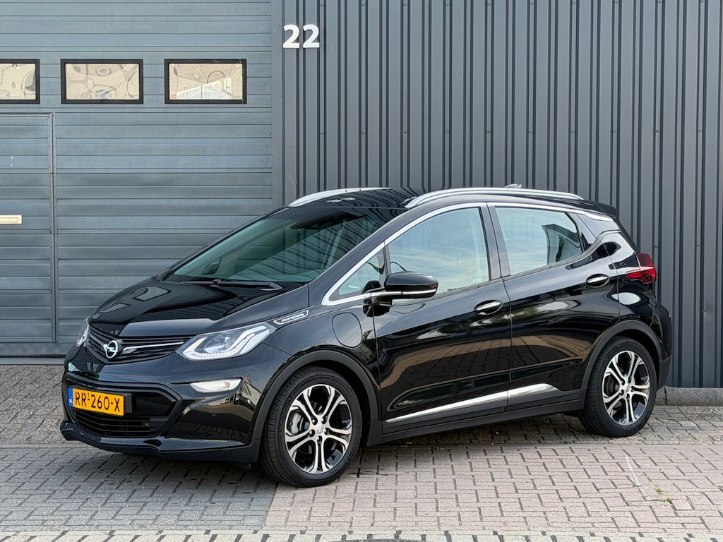 Opel Ampera-e Launch executive 60 kWh|CAM|BOSE|LEDER|NIEUW ACCU BIJ 103.946KM|kEYLESS|DODEHOEK|ETC ETC