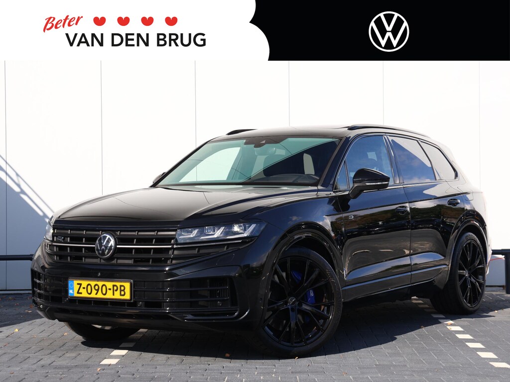 Volkswagen Touareg 3.0 TSi eHybrid 4MOTION R 462pk DSG | Lederen bekleding | Trekhaak | Panoramadak | LED Matrix | Memoryseats | Dynaudio | Elektrische achterklep | HUD |