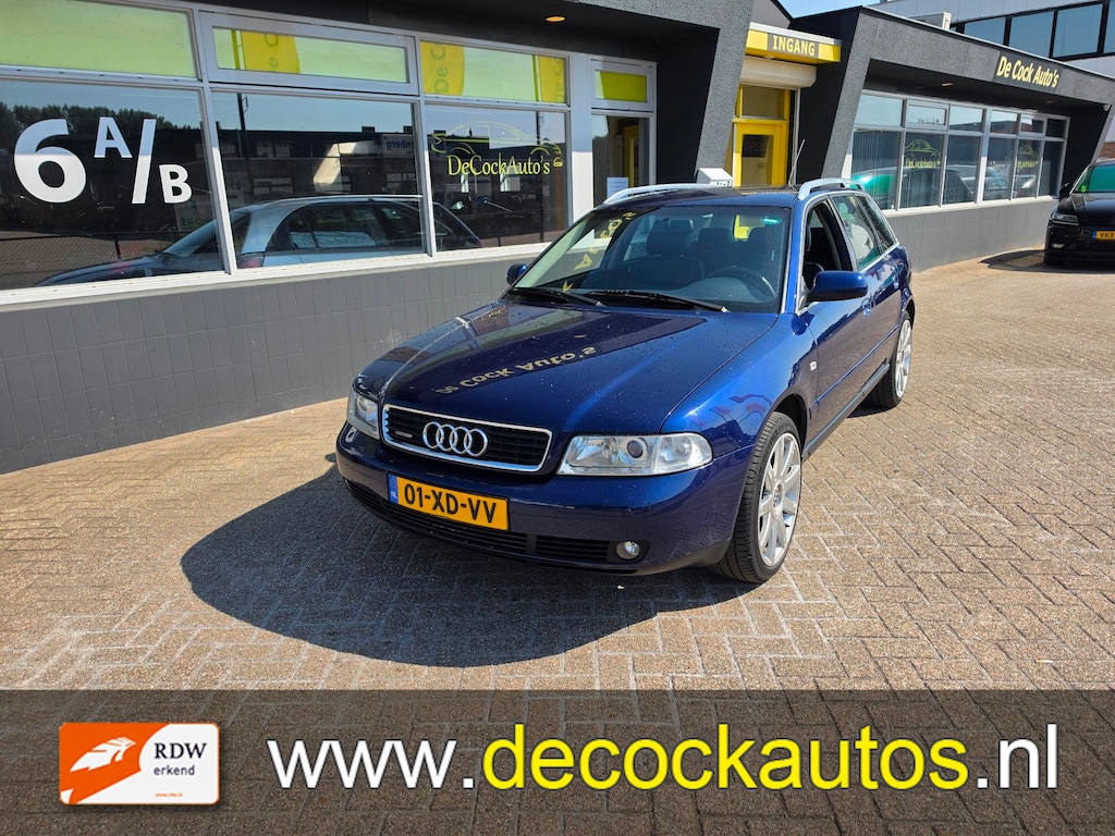 Audi A4 Avant 2.4 V6 quattro Advance/AUTOMAAT