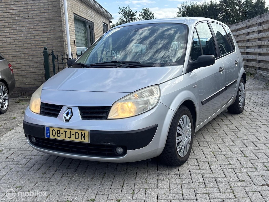 Renault Scenic 1.6-16V Dynamique Comfort inruilkoopje !