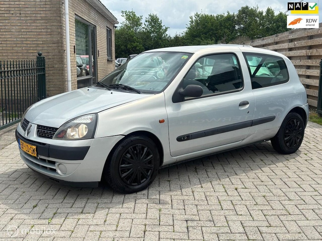 Renault Clio 1.2 Chicane | 3drs | nieuwe apk keuring rijd en schakelt prima