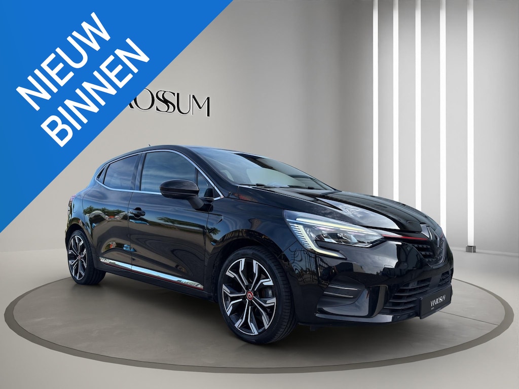 Renault Clio 1.3 TCe R.S. Line Automaat | 360 Camera | Stuur/Stoel Verwarming | Carplay | Airco (auto) |
