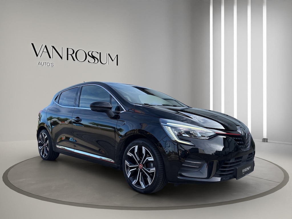 Renault Clio 1.3 TCe R.S. Line Automaat | 360 Camera | Stuur/Stoel Verwarming | Carplay | Airco (auto) |