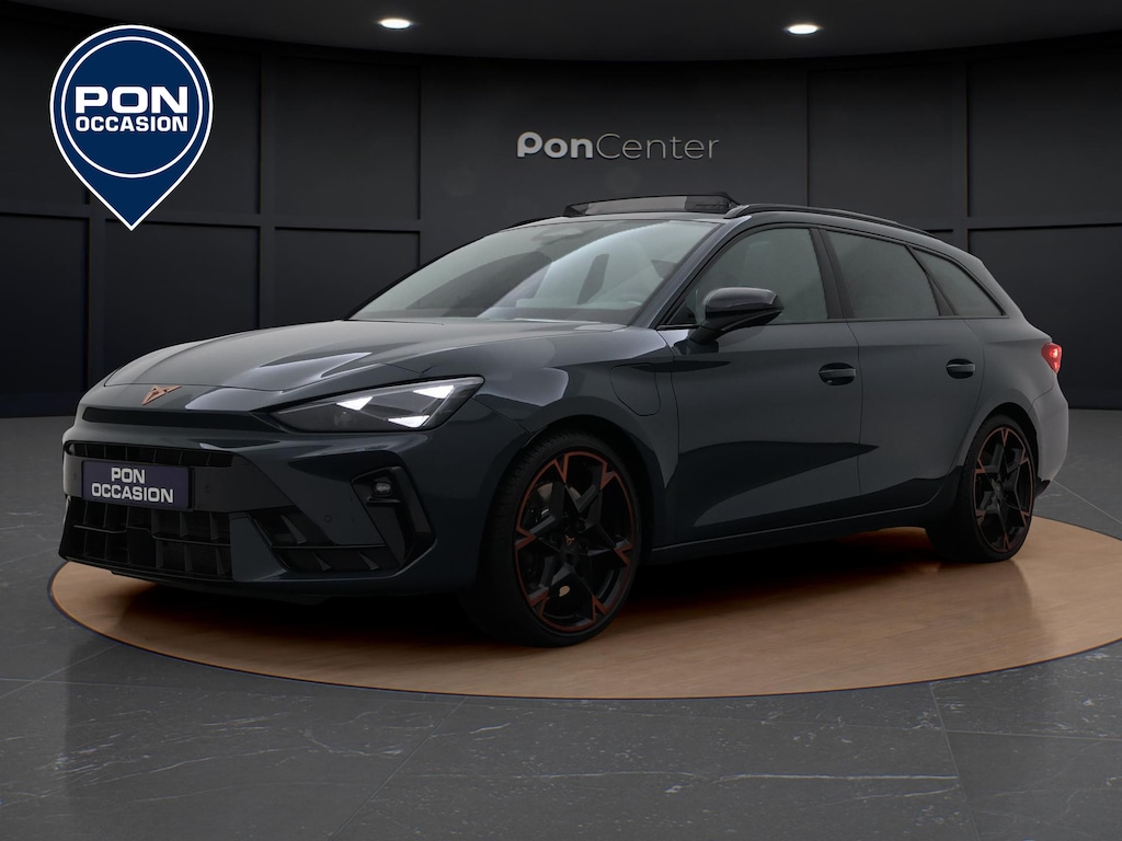 CUPRA Leon Sportstourer 1.5 TSI e-Hybrid 272PK VZ Performance | Pano dak | 19" | Leder | Sennheiser Sound | Stoelverwarming |