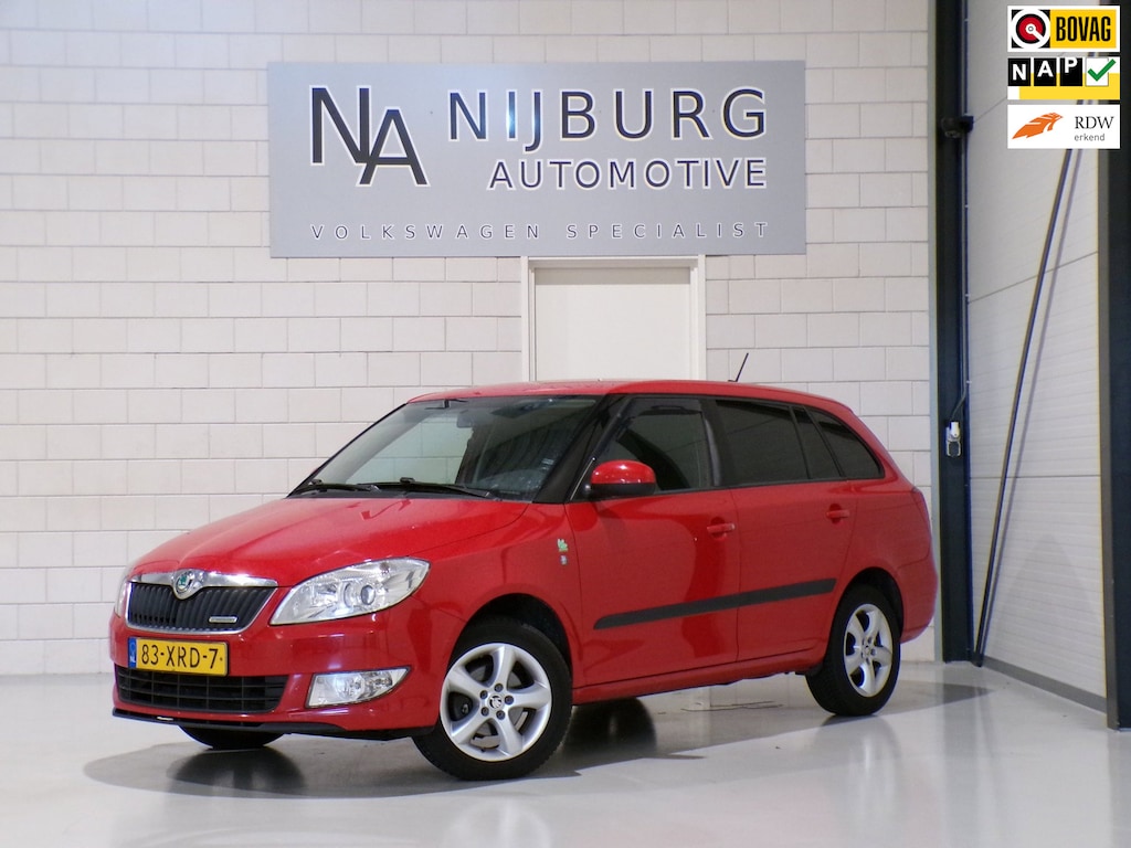 Skoda Fabia Combi 1.2 TDI Greenline Businessline Trekhaak Navigatie Bluetooth Parkeersensoren I Zeer nette & goede auto !!