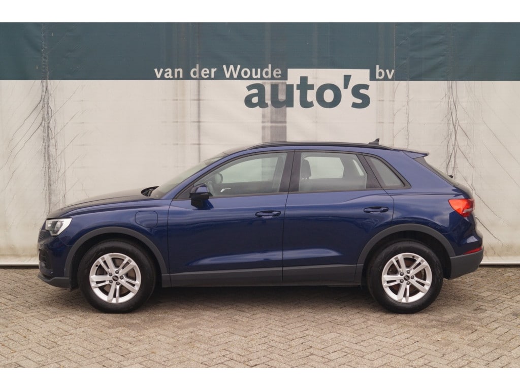 Audi Q3 45 TFSI e PHEV Edition -LEER-LED-PDC-NAVI-