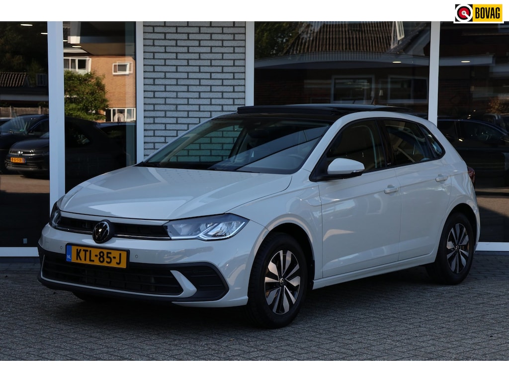 Volkswagen Polo 1.0 TSI Move-editie, automaat, trekhaak, 3 jaar fabrieksgarantie, schuif-kantel dak