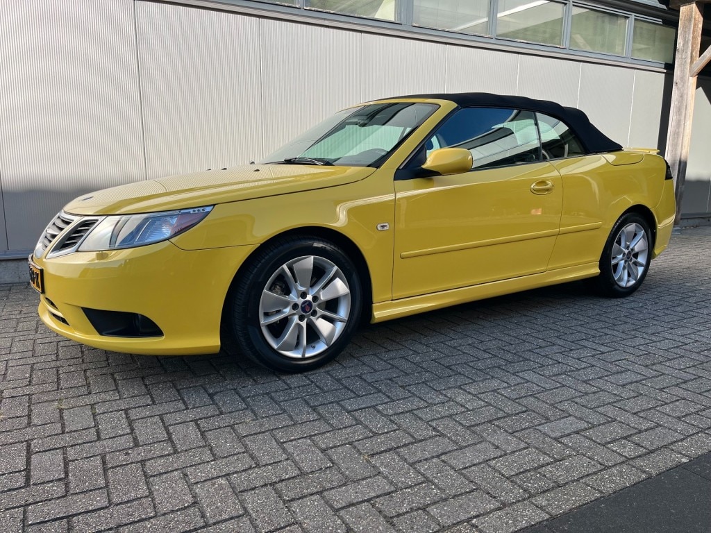 Saab 9-3 2.0 T Vector/aero Edition Automaat in Geel