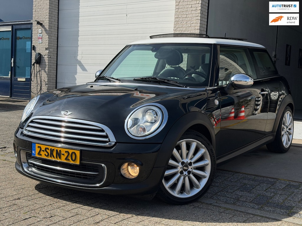 MINI Cooper 3-Deurs 1.6 Chili/ 3drs/ 3e EIG/ dealeronderhouden/1jaar apk/ pano/ airco/ navi/ pdc/ volle opties.