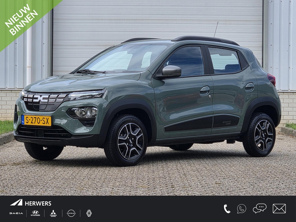 Dacia Spring Expression 27 kWh / 1e Eigenaar / SOH 92% / Achteruitrijcamera / Dealer Onderhouden / Apple Carplay & Android Auto / Lederen Bekleding / Cruise Control / Airco / Elektrische Ramen V+A / Navigatie /
