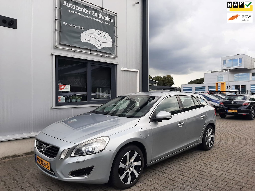 Volvo V60 2.4 D6 AWD Plug-In Hybrid Summum