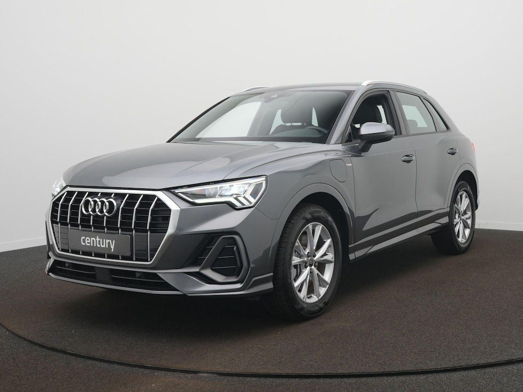 Audi Q3 45 TFSI e S edition S-Line | Camera | Elek. Stoelen | Adap. Cruise