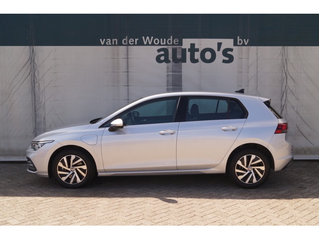 Volkswagen Golf 1.4 eHybrid PHEV Style Business -NAVI-ECC-LED-CAM-