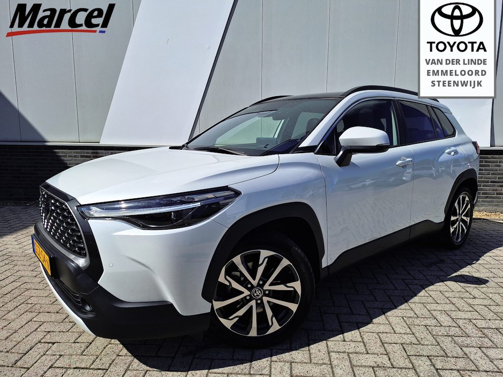 Toyota Corolla Cross Hybrid 140 Business Plus Pano PDC v+a Navi Autom achterklep Stoel/stuur verw