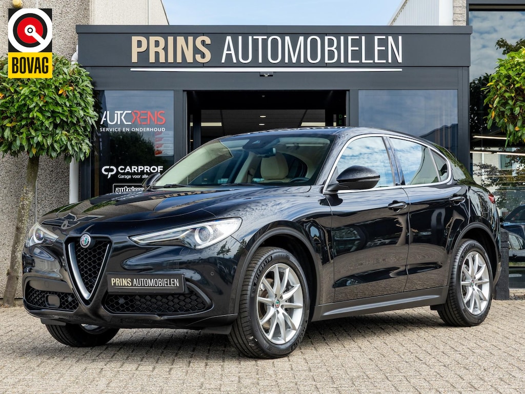 Alfa Romeo Stelvio 2.0 T Q4 Luxury|1e Eig|Carplay|Camera|Keyless