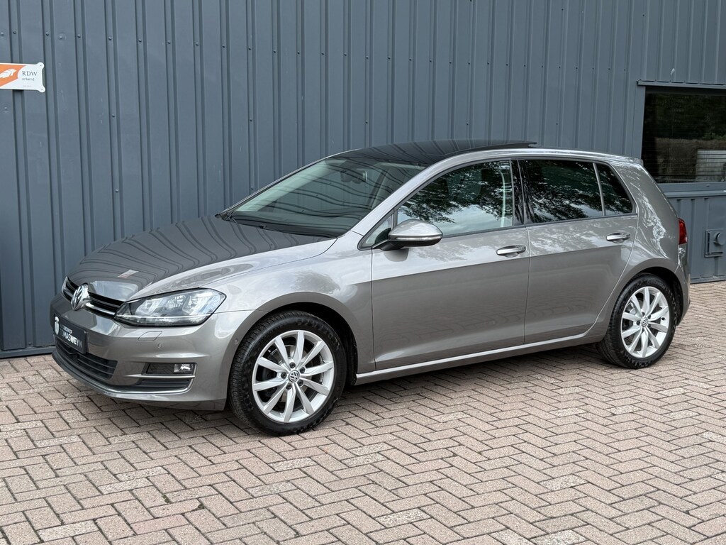 Volkswagen Golf 1.4 TSI Highline 1E EIGENAAR!/XENON!/DAKRAAM!/