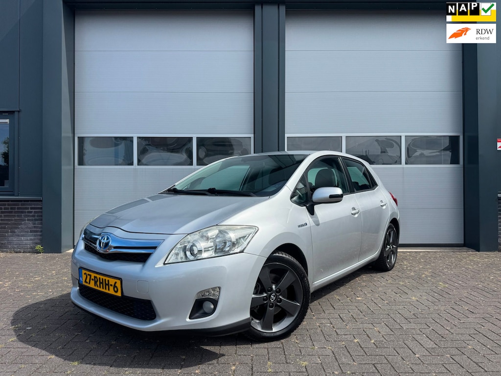 Toyota Auris 1.8 Full Hybrid Executive Half-leer Navi Camera