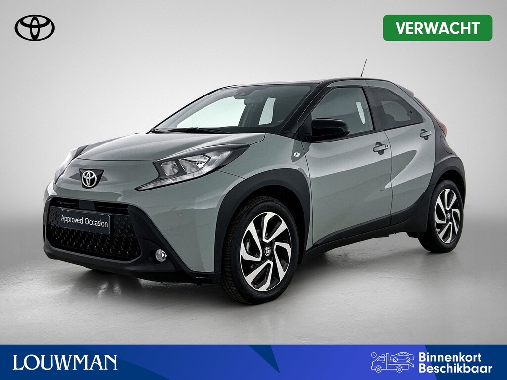 Toyota Aygo X 1.0 VVT-i S-CVT Pulse + | BTW Voertuig | Parkeersensoren voor+achter | Keyless Entry/Start | Climate Control | Cruise Control Adaptive | achteruitrijcamera | Apple CarPlay/Android Auto |