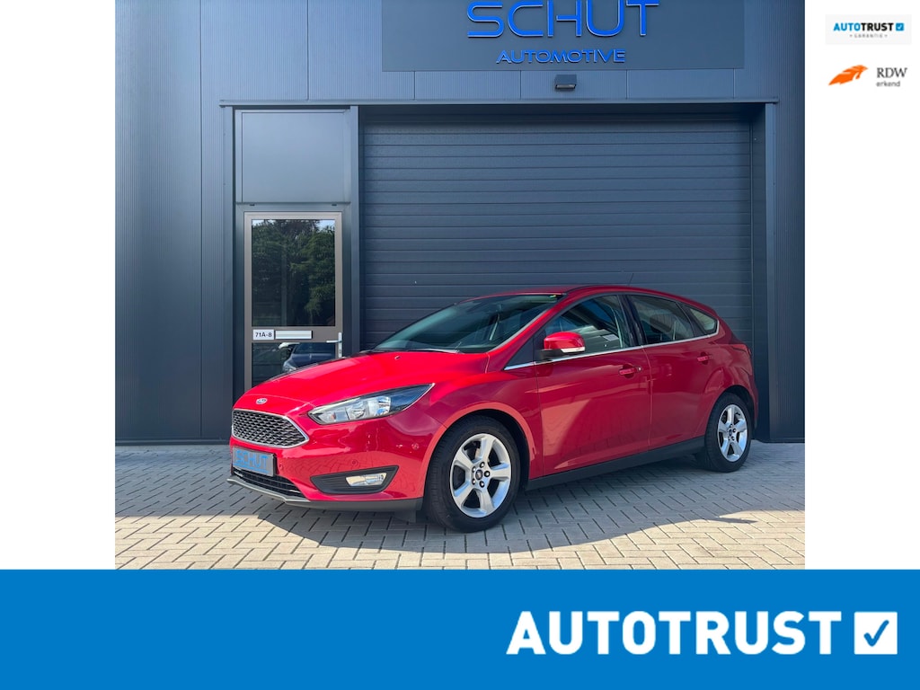 Ford Focus 1.0 Titanium Edition CLIMA | LAGE KM-STAND | CARPLAY| STOEL + STUURVERWARMING | PARKASSIST