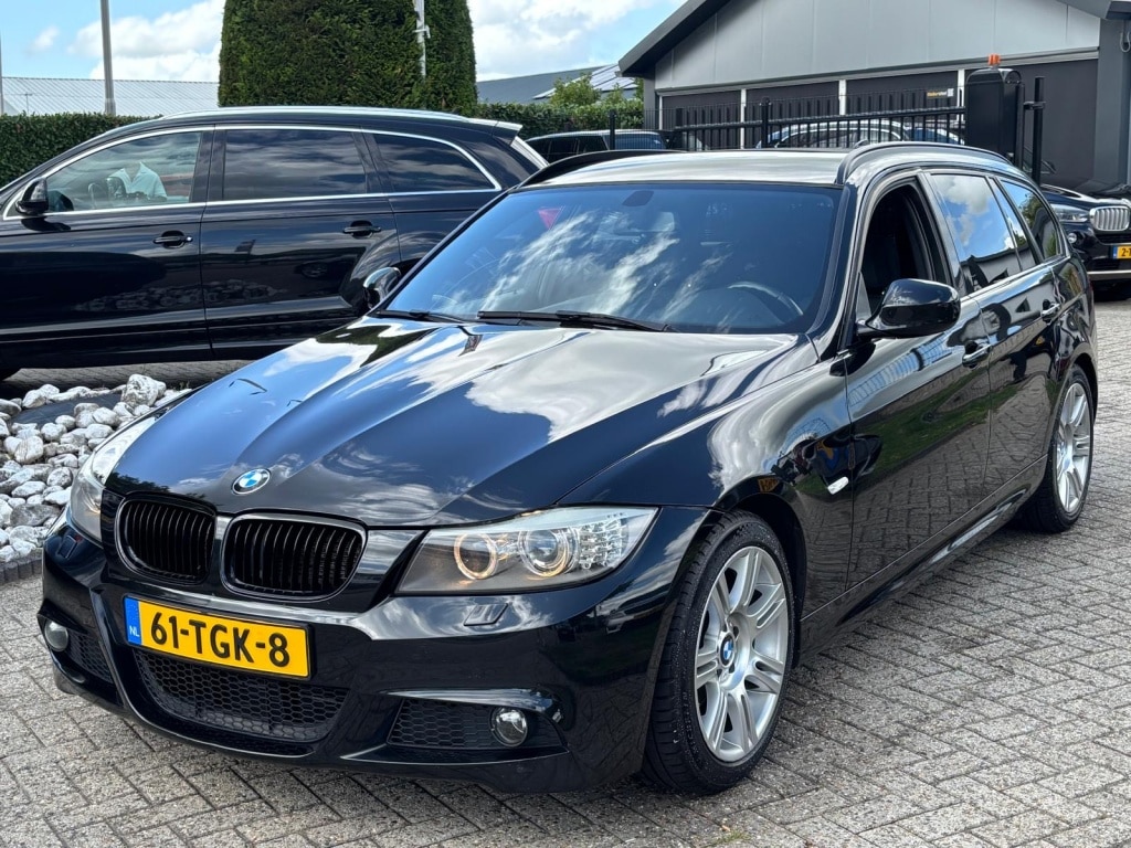 BMW 3-Serie Touring 320I High Executive 2012 M-Pakket Alcantara