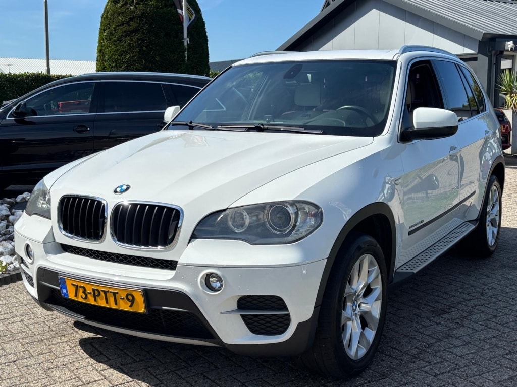 BMW X5 3.5I Benzine 6-Cilinder High Exe 2011 Wit Facelift Trekhaak