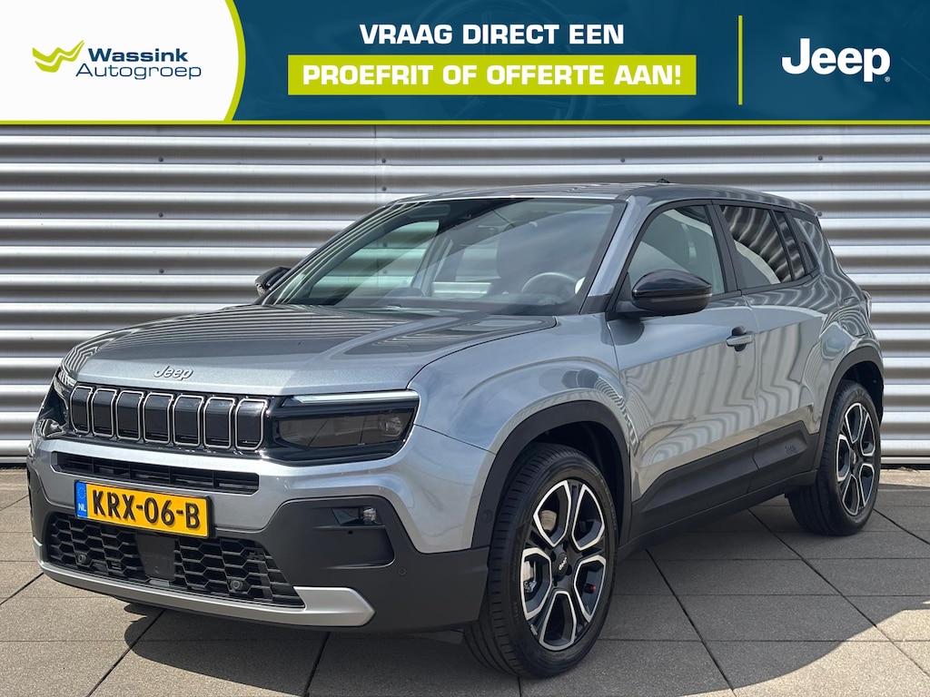 Jeep Avenger Summit 54 kWh SOH 97.6% | Navigatie by Apple Car Play/ Android Auto | Camera | Climate Control | 18 Inch Lichtmetalen velgen