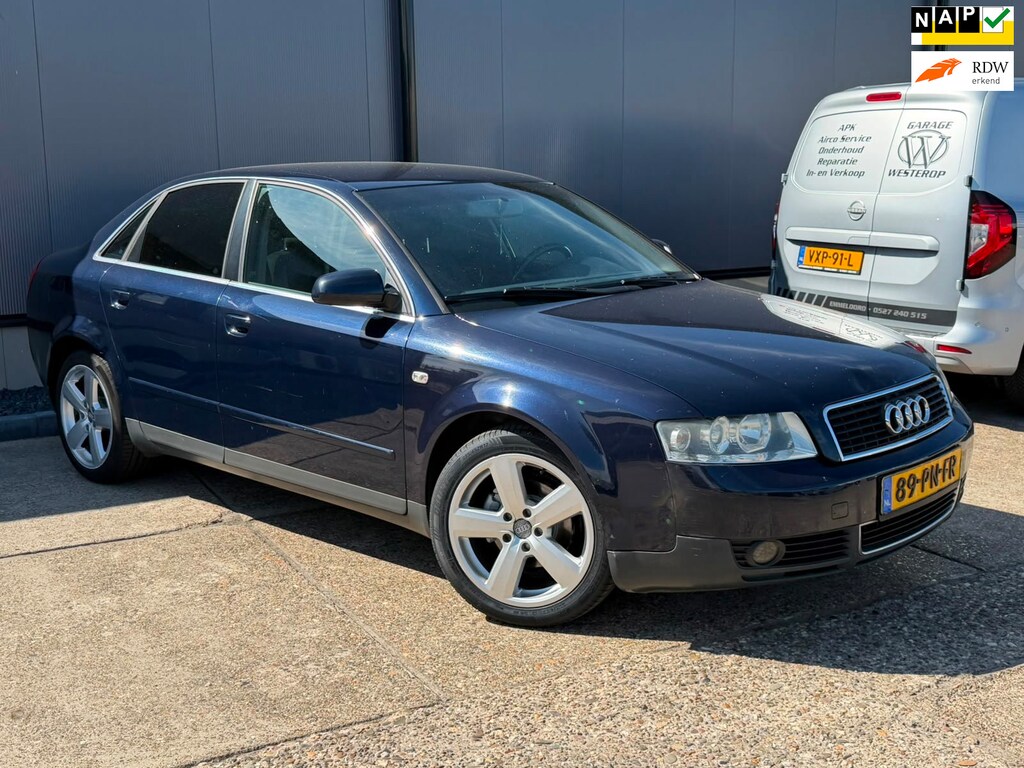 Audi A4 Limousine 1.6 Pro Line met nwe APK