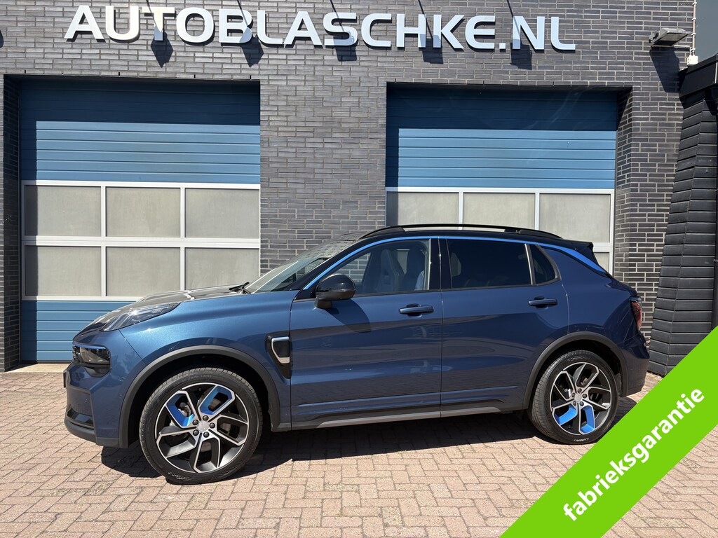 Lynk & Co 01 1.5, panodak, super km!!