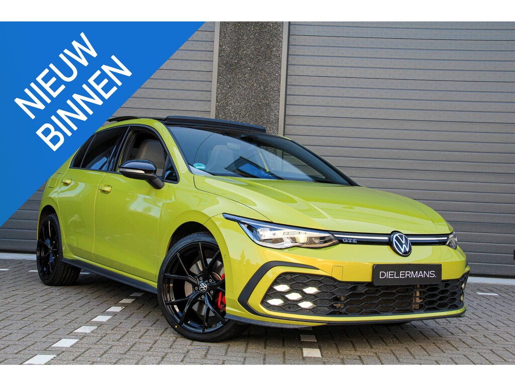 Volkswagen Golf 1.4 eHybrid GTE | Pano | Vol Leder | Head up | IQ | Elektr. trekhaak | Black Style | 19' Estoril | LED verstralers onderbumper | Uniek > Letterlijk full option | Yellow metallic