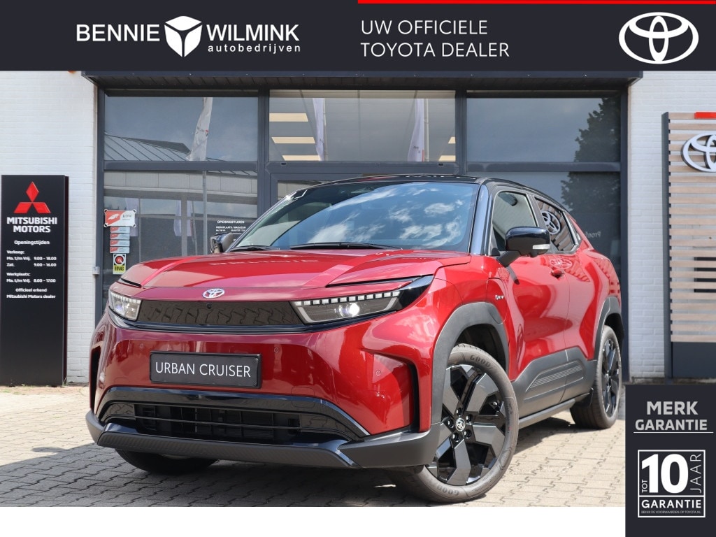 Toyota Urban Cruiser Executive 61 kWh | Panoramdak | 360 Camera | Stuur/Stoel Verwarming |