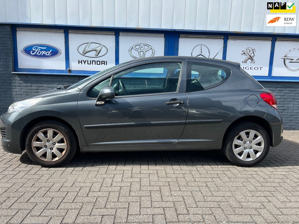 Peugeot 207 1.4 XR 2011 114000km NWE.APK 2850EU