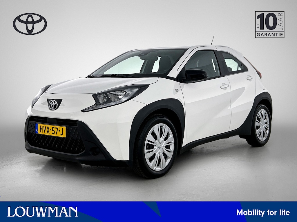 Toyota Aygo X 1.0 VVT-i MT Play | Apple CarPlay / Android Auto (Navigatie) | Camera | Airco |