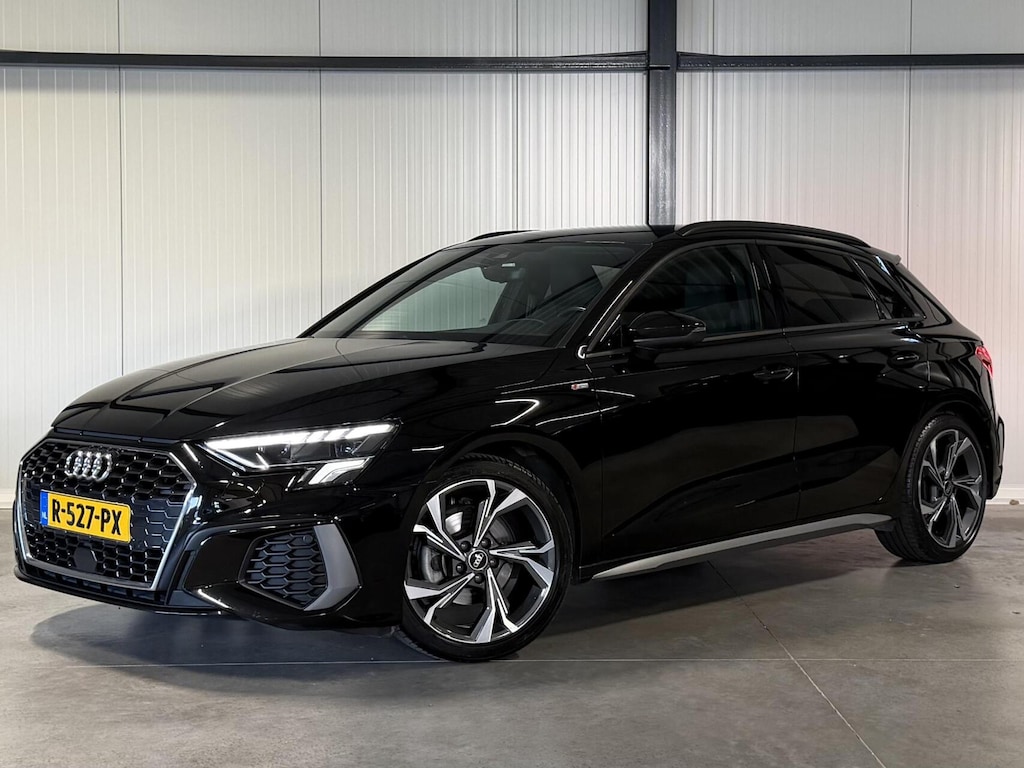 Audi A3 Sportback 35 TFSI 3X S-line Virtual Trekhaak ACC
