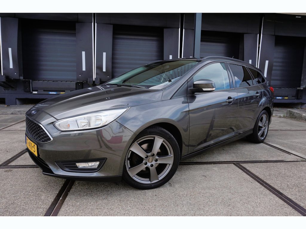 Ford Focus Wagon 1.0 Titanium