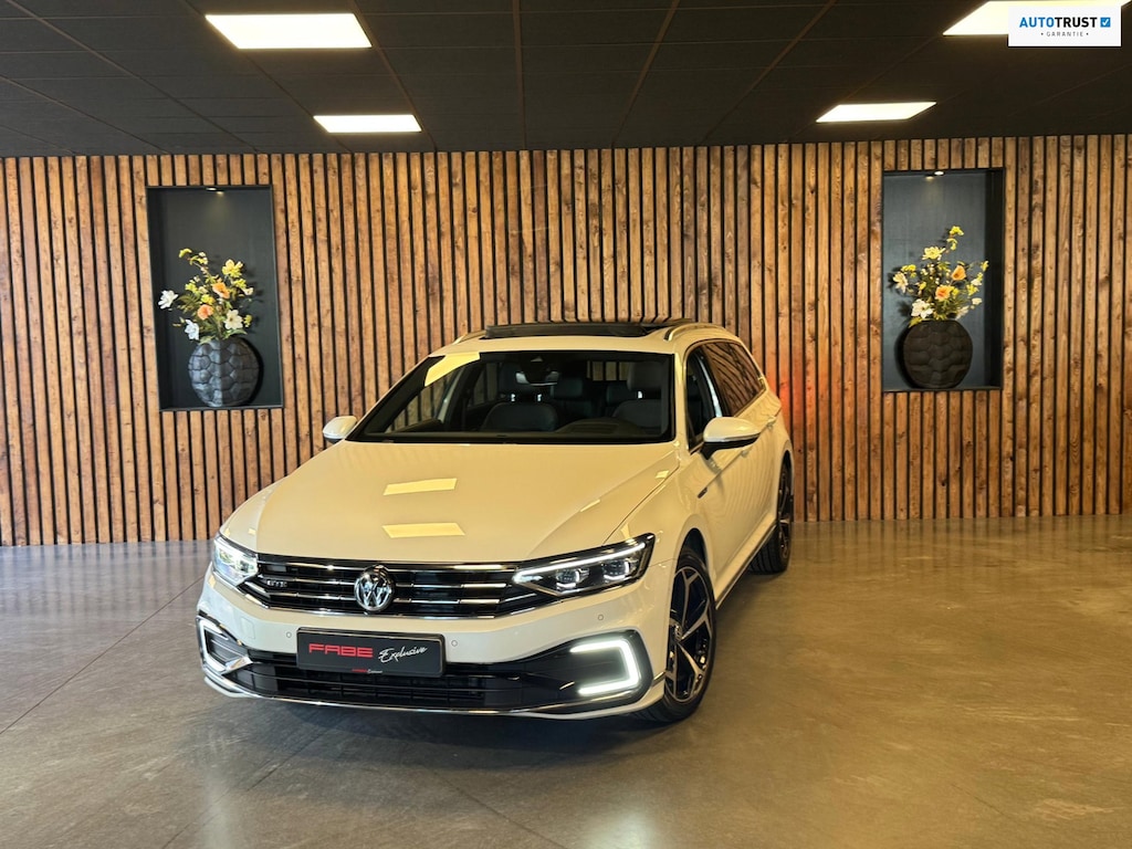 Volkswagen Passat Variant 1.4 TSI PHEV GTE Business / Memory / Pano / Massage / Standkachel / 360 Camera / Dynaudio / Keyless /HUD