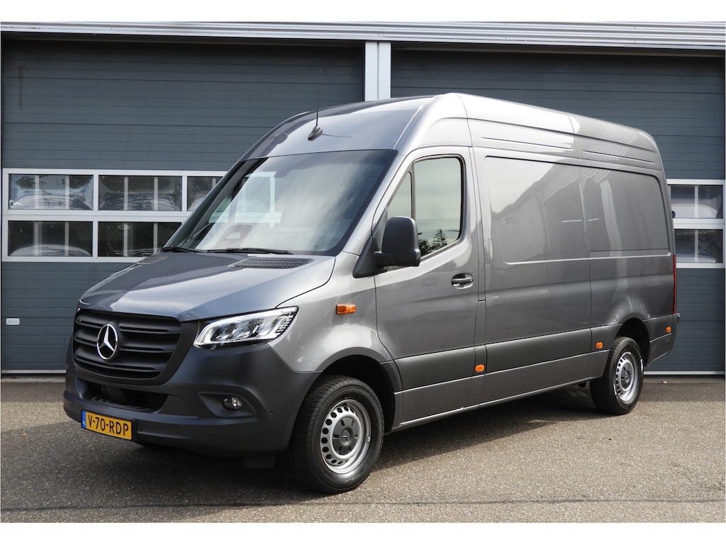 Mercedes-Benz Sprinter 317 1.9 CDI L2H2 RWD AUT | LED | CAMERA | MBUX | CRUISE